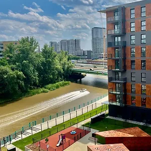  Apartmán Jesionowe Apartamenty Nad Odra, Stare Miasto, Sauna W Jednym Apartamencie, Klimatyzacja , Garaz Podziemny 0 Zl, Odra River , Old Town, New Building, Air Conditioning, Sauna In One Apt, Underground Garage Free
